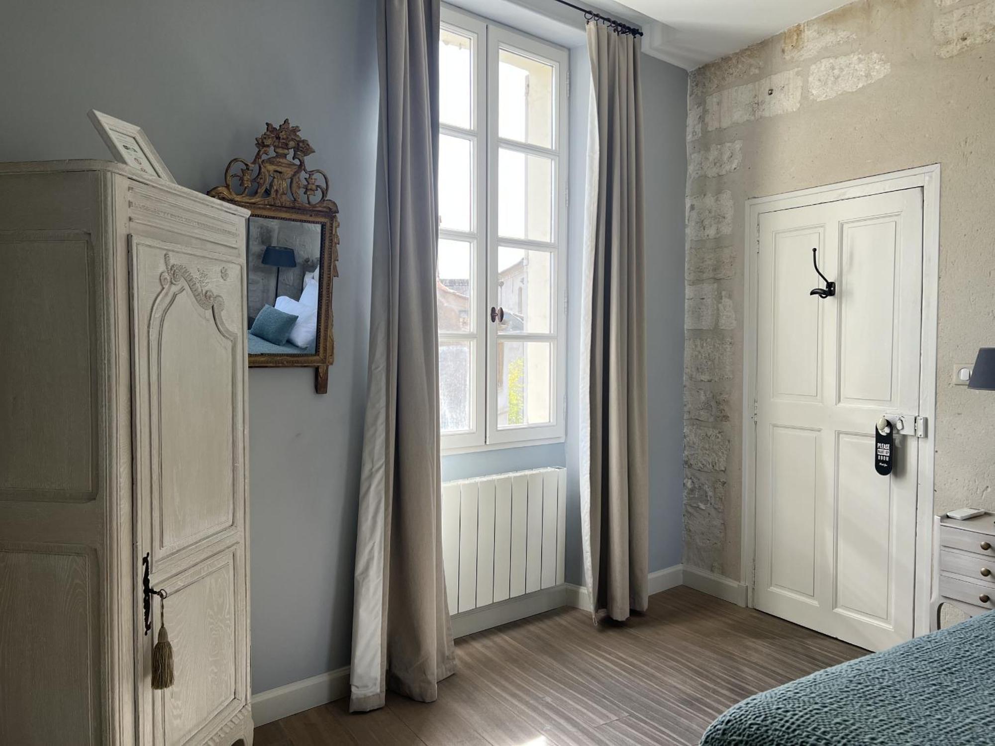N15 - Les Confidences - Chambres D'Hotes Avignon Kamer foto