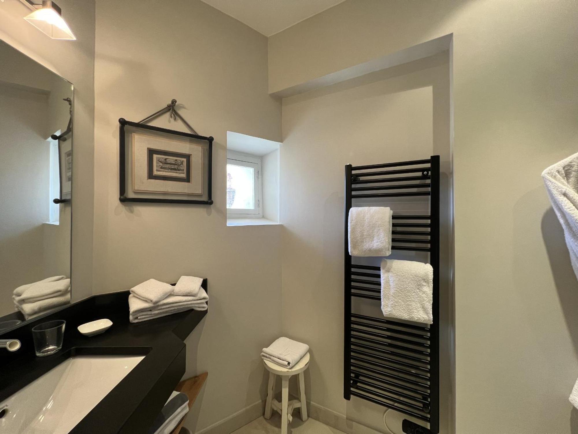 N15 - Les Confidences - Chambres D'Hotes Avignon Kamer foto
