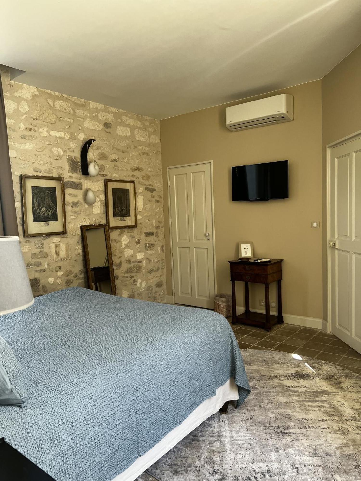 N15 - Les Confidences - Chambres D'Hotes Avignon Kamer foto