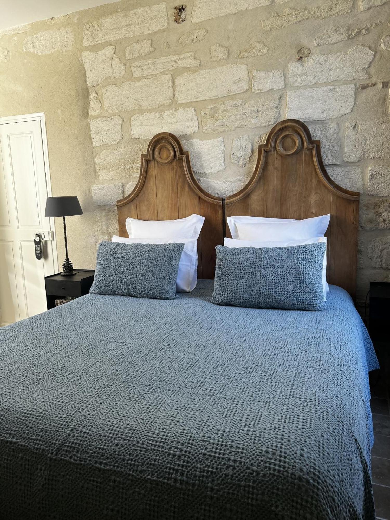 N15 - Les Confidences - Chambres D'Hotes Avignon Kamer foto